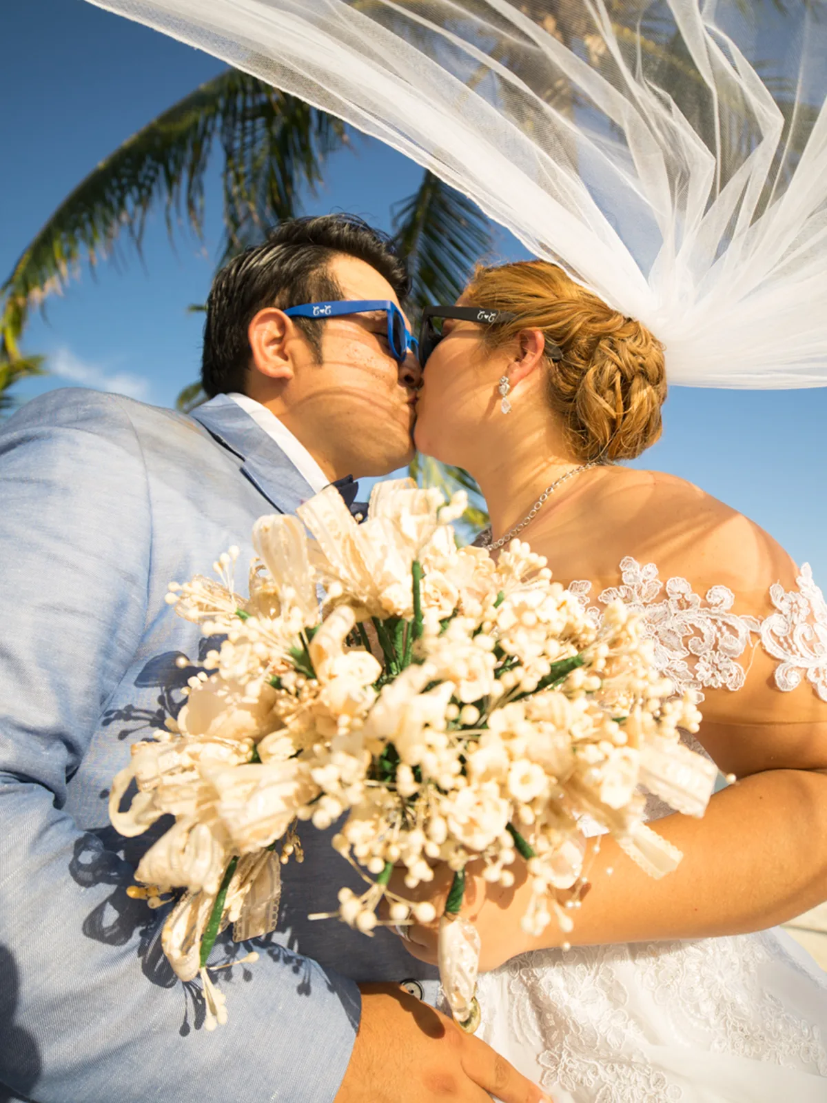 Bodas & Quinceañeras